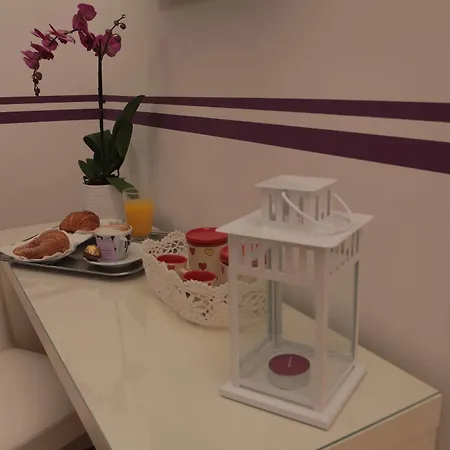Domus Horatio فندق مبيت وإفطار روما